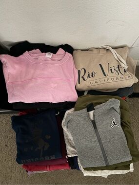 Source Unknown Pink Crewneck Sweatshirt